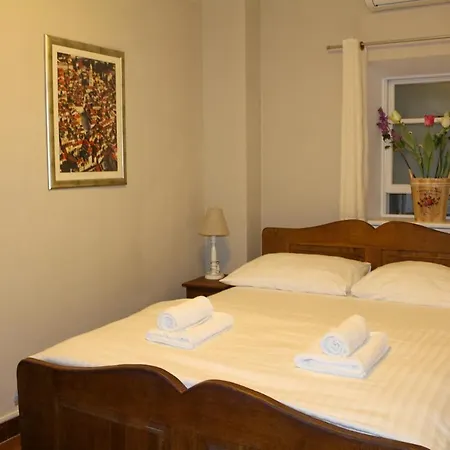 Guest house Varos 3*