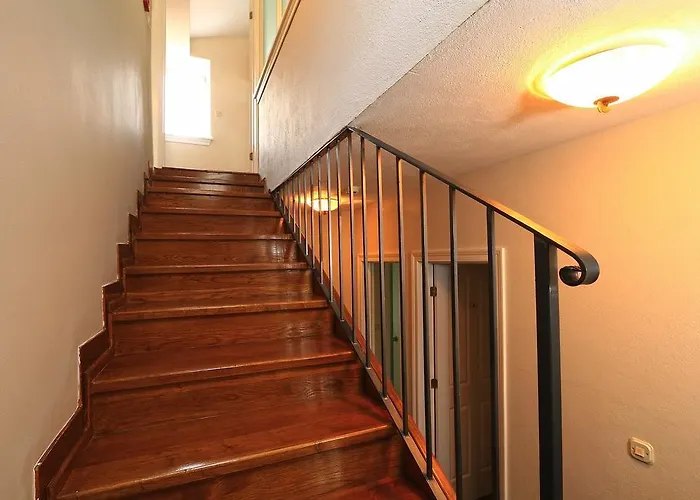 Varos Πανσιόν Σπλιτ