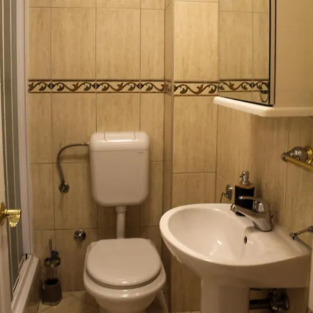 Varos-charming Stone House In Old Town 3* Split